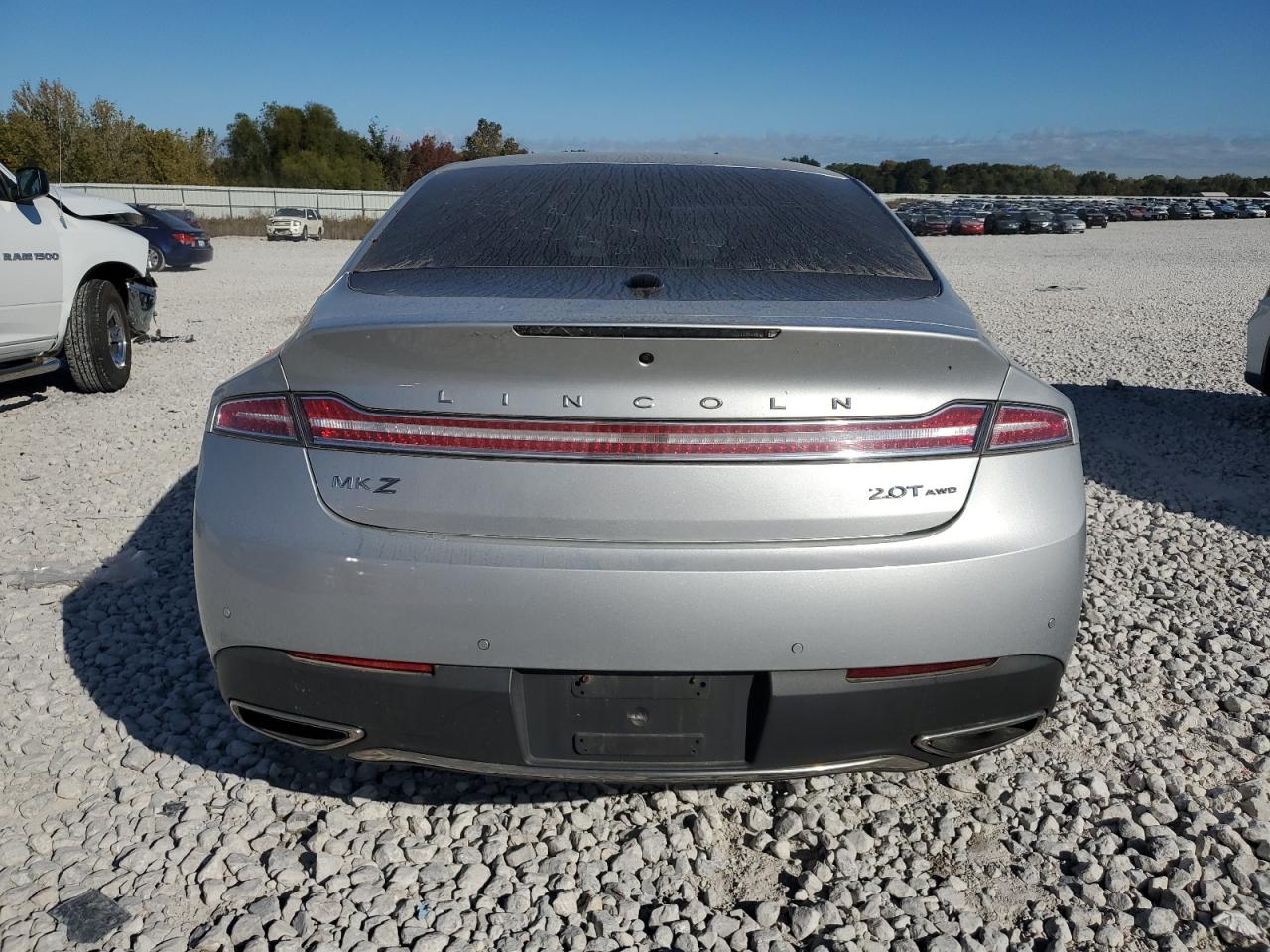 Lot #2890799047 2017 LINCOLN MKZ RESERV