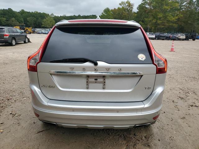 2016 VOLVO XC60 T5 PR - YV440MDK5G2784966