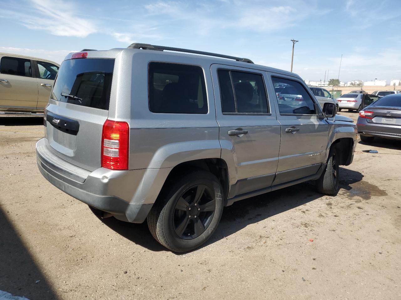 Lot #2928636823 2015 JEEP PATRIOT SP