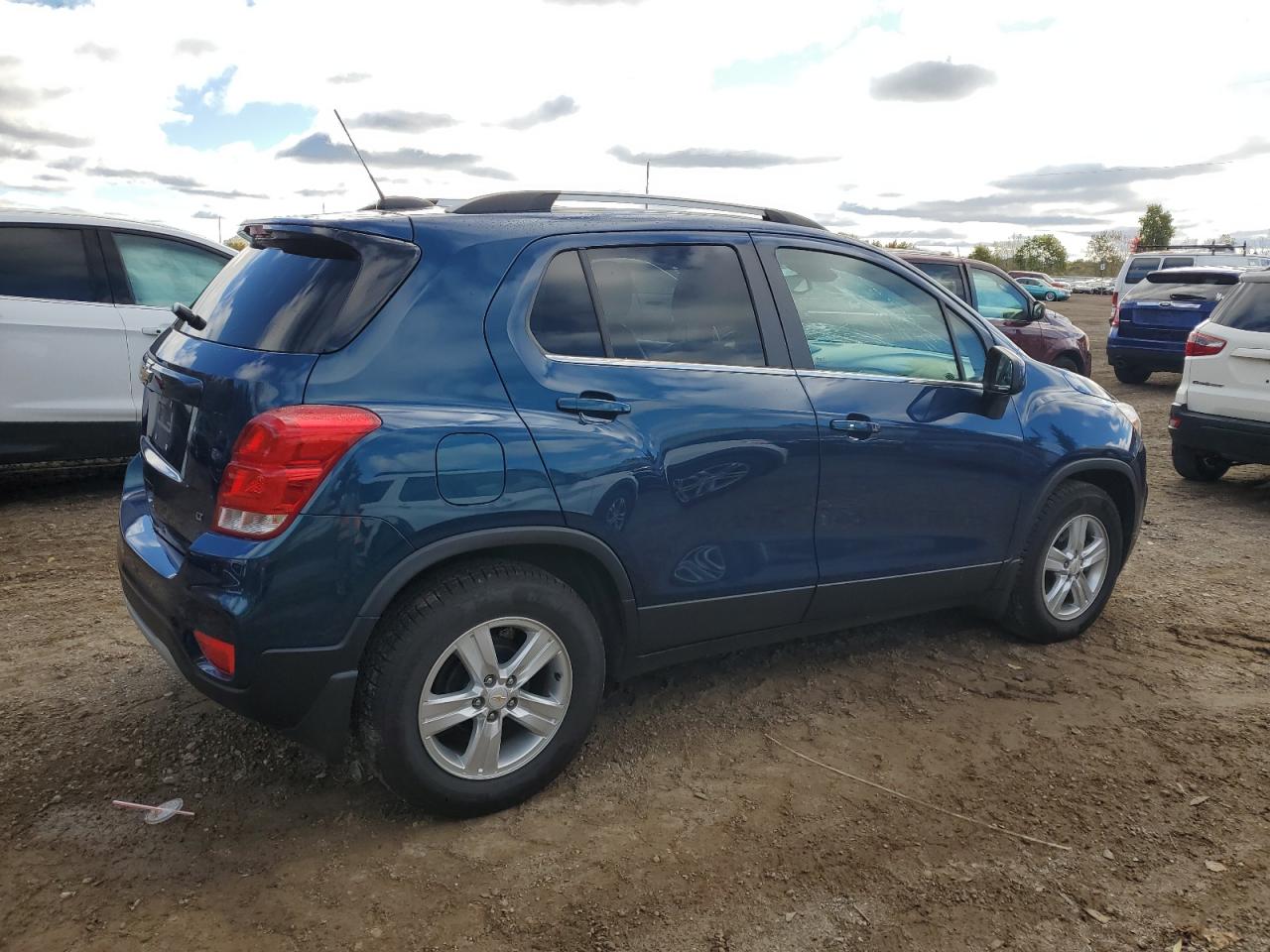 Lot #2955356556 2020 CHEVROLET TRAX 1LT