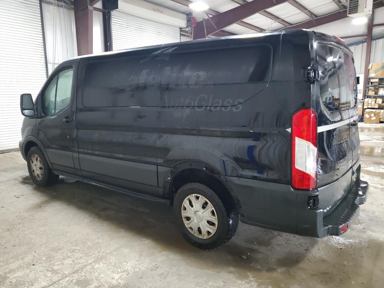 Lot #2969800336 2017 FORD TRANSIT T-