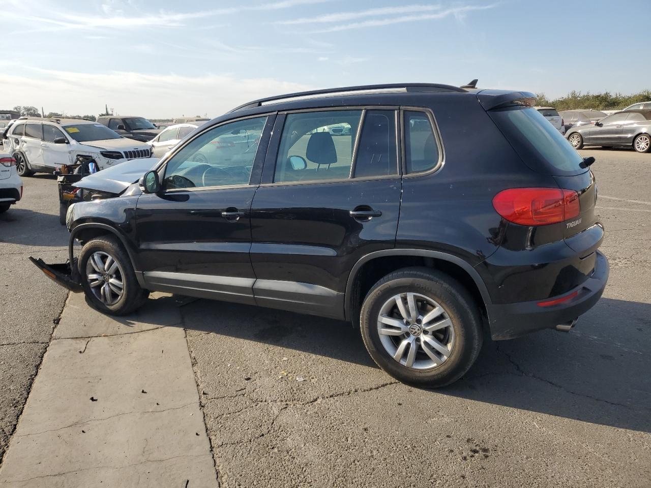 Lot #3028248789 2017 VOLKSWAGEN TIGUAN S