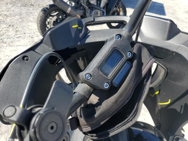 2023 HARLEY-DAVIDSON FXLRST 1HD1YXZ19PB061510
