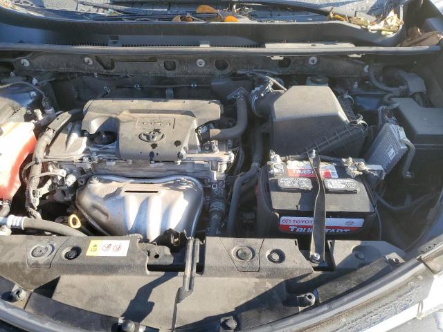 2017 TOYOTA RAV4 LE - JTMZFREV9HJ721373
