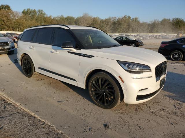 VIN 5LM5J7WC9NGL22334 2022 LINCOLN AVIATOR no.4