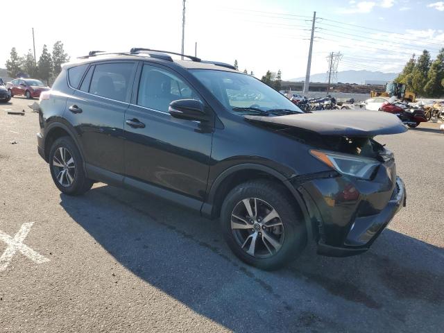 VIN 2T3WFREV6HW345963 2017 Toyota RAV4, Xle no.4