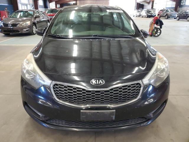 VIN KNAFK4A61F5386922 2015 KIA Forte, LX no.5