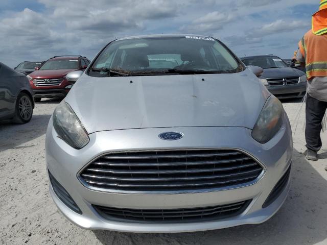 VIN 3FADP4EJ6GM133168 2016 Ford Fiesta, SE no.5