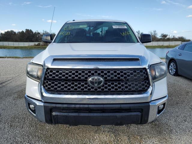 VIN 5TFRM5F11JX130290 2018 Toyota Tundra, Double Ca... no.5