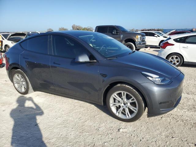 VIN 7SAYGDEE2PA083548 2023 Tesla MODEL Y no.4