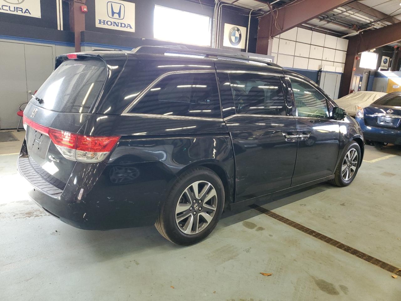 Lot #2925799840 2014 HONDA ODYSSEY TO