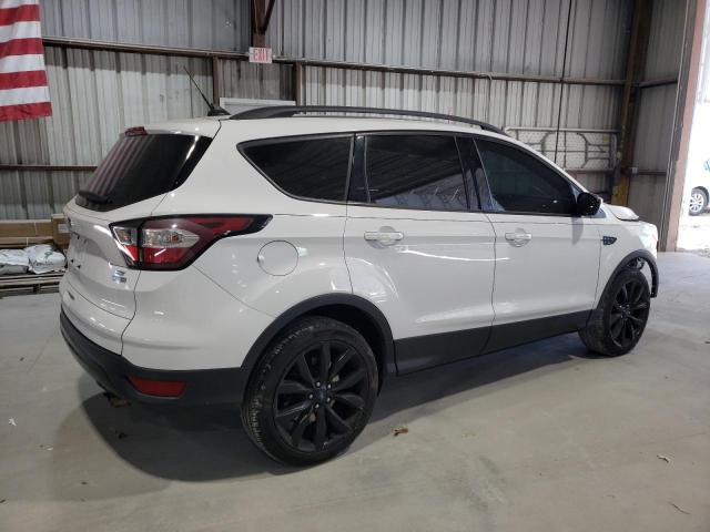 Vin: 1fmcu9gd2jub83552, lot: 77113824, ford escape se 20183