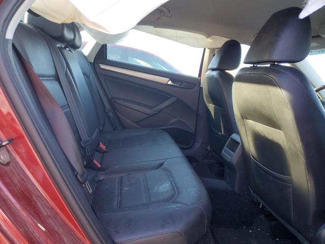 2015 VOLKSWAGEN PASSAT S - 1VWAT7A32FC012720