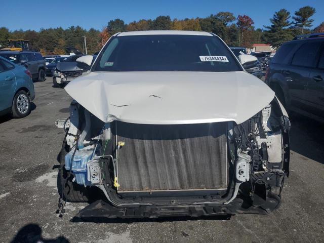 VIN 5TDBZRFH3JS886846 2018 Toyota Highlander, LE no.5