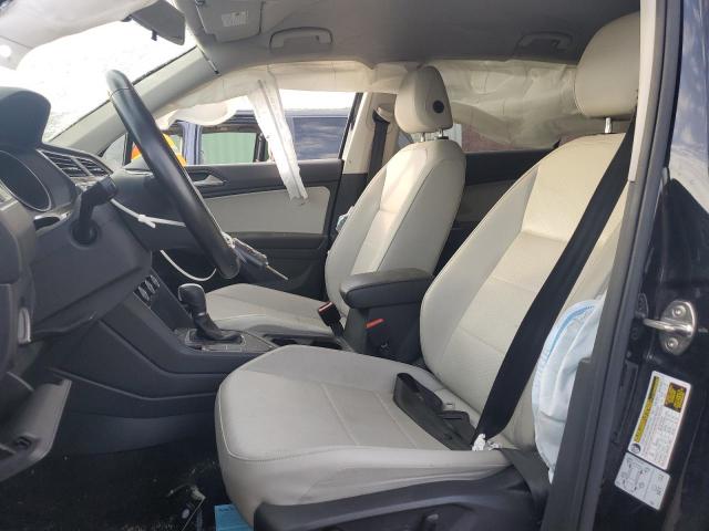 2018 VOLKSWAGEN TIGUAN SE - 3VV3B7AX8JM213032
