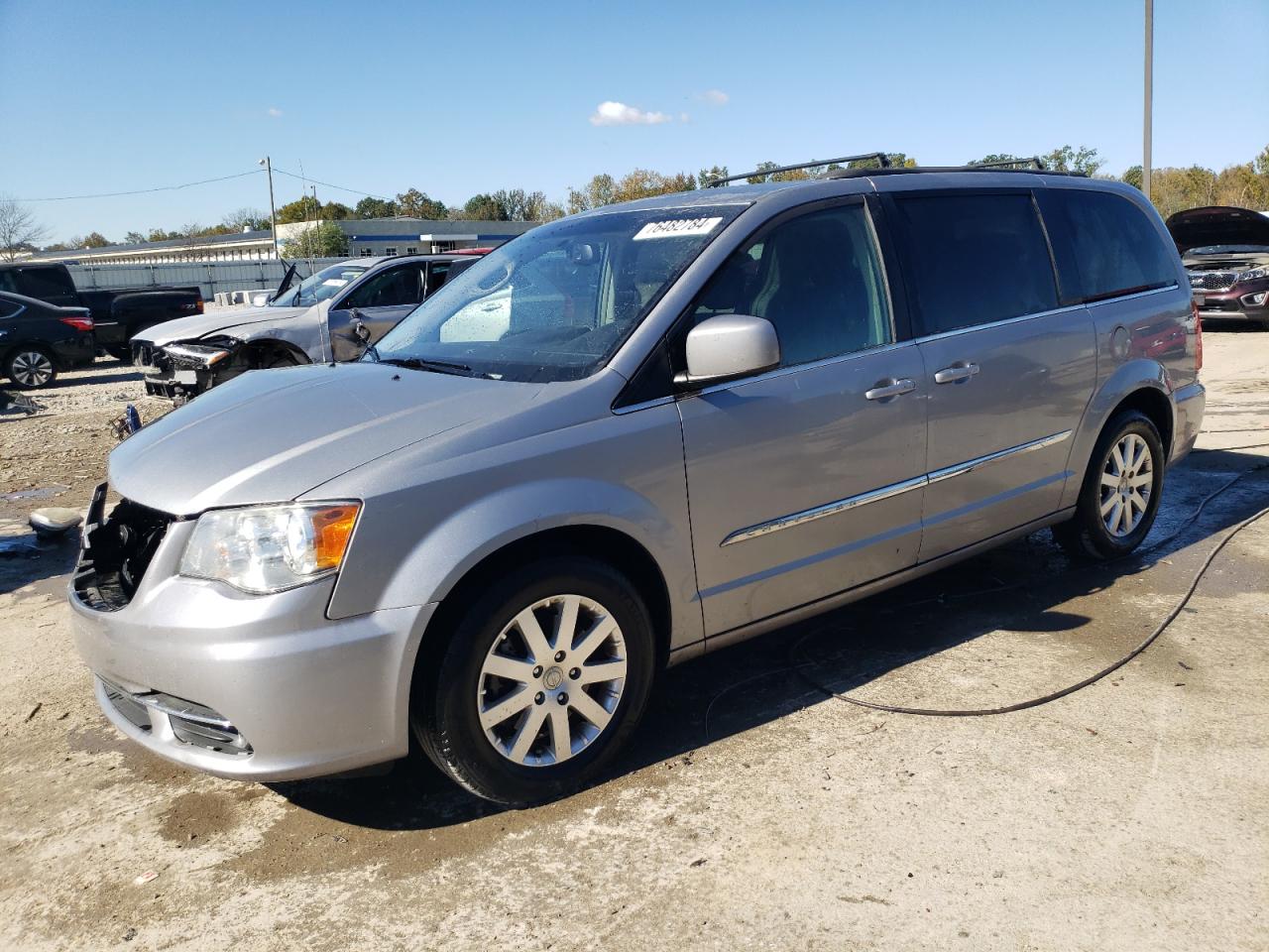 Lot #2947611753 2015 CHRYSLER TOWN & COU