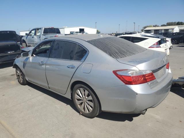 VIN 1HGCR3F87DA016327 2013 HONDA ACCORD no.2