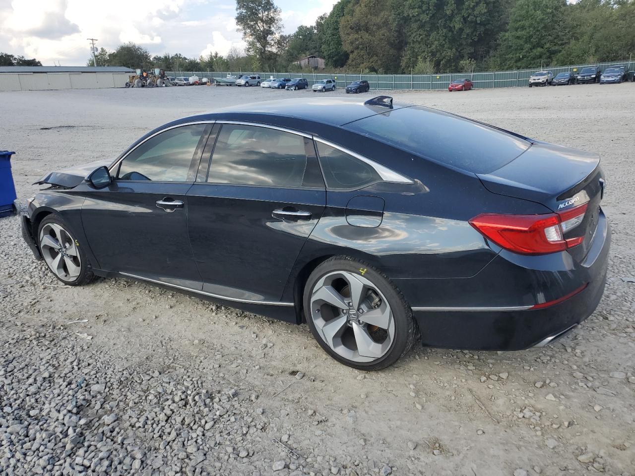 Lot #2962563726 2020 HONDA ACCORD TOU