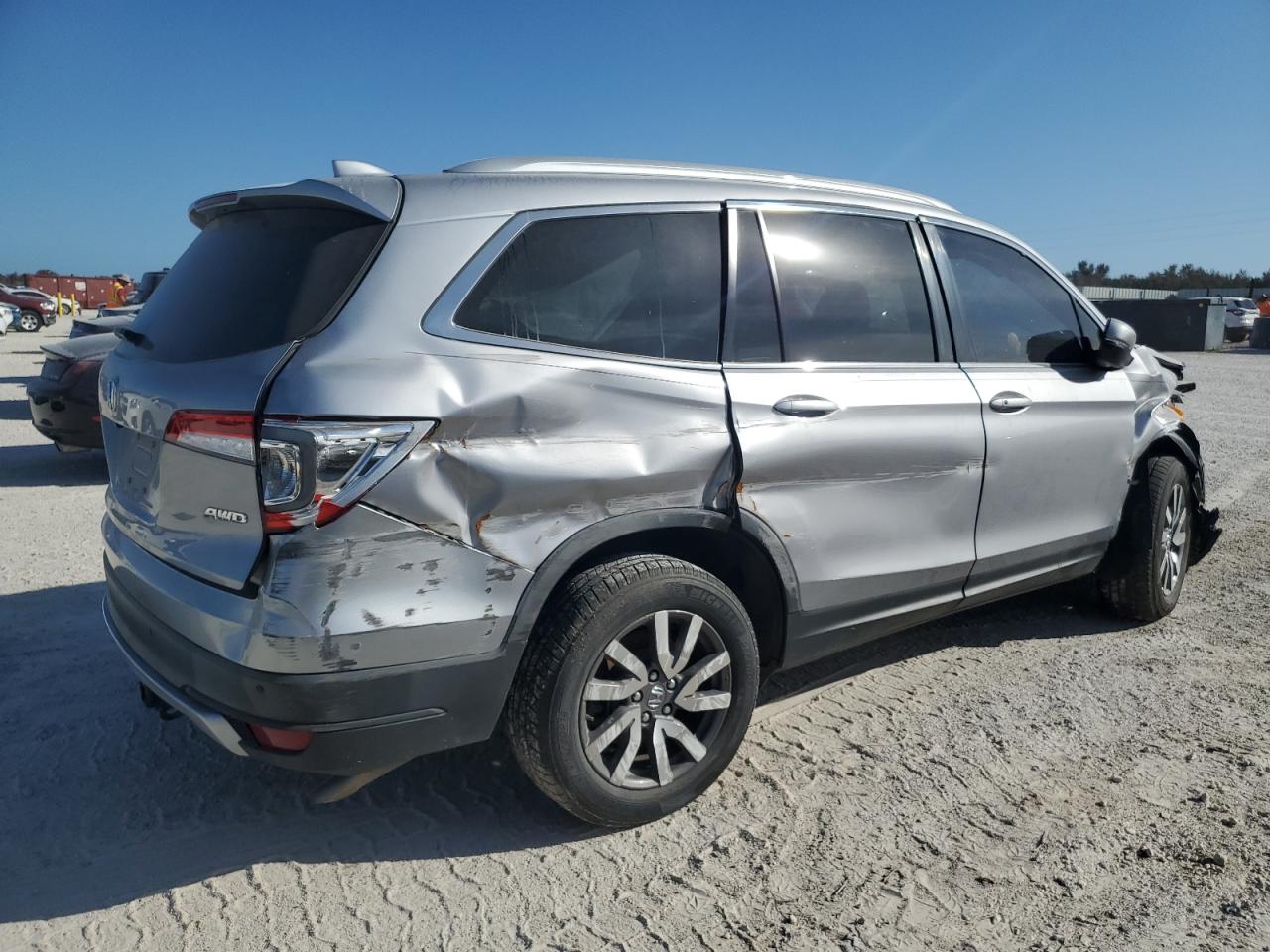 HONDA PILOT EXL 2019 silver  gas 5FNYF6H52KB089076 photo #4