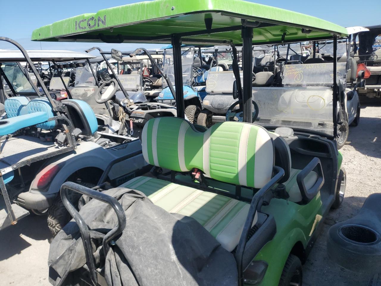 Lot #3050309883 2022 ICON GOLF CART