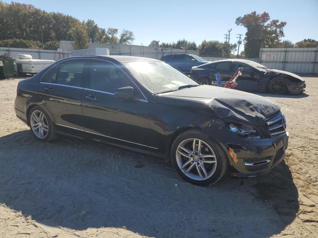 VIN WDDGF4HB6ER310138 2014 Mercedes-Benz C-Class, 250 no.4