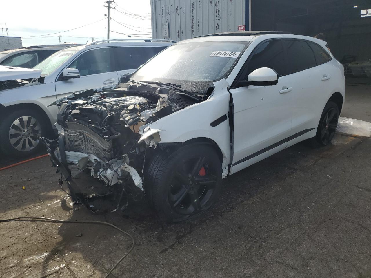  Salvage Jaguar F-PACE