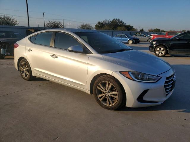 2018 HYUNDAI ELANTRA SE - 5NPD84LF3JH234199