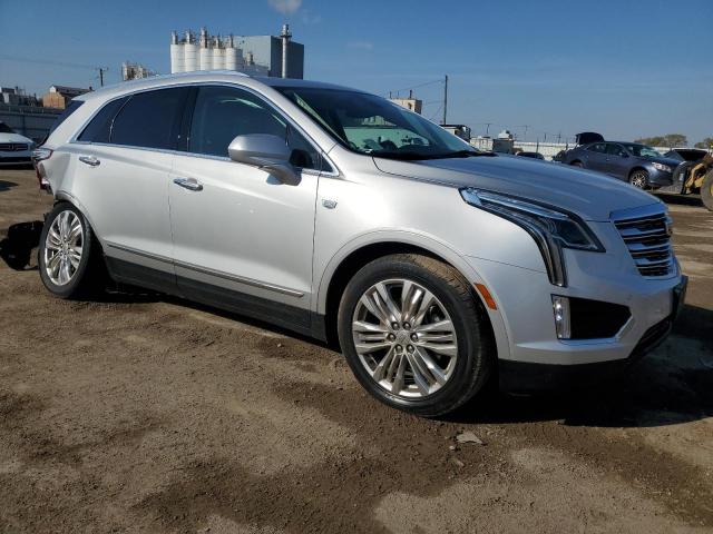 VIN 1GYKNERSXKZ224252 2019 CADILLAC XT5 no.4