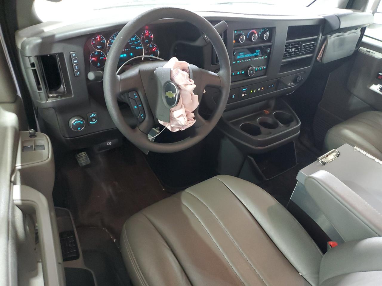 CHEVROLET EXPRESS G2