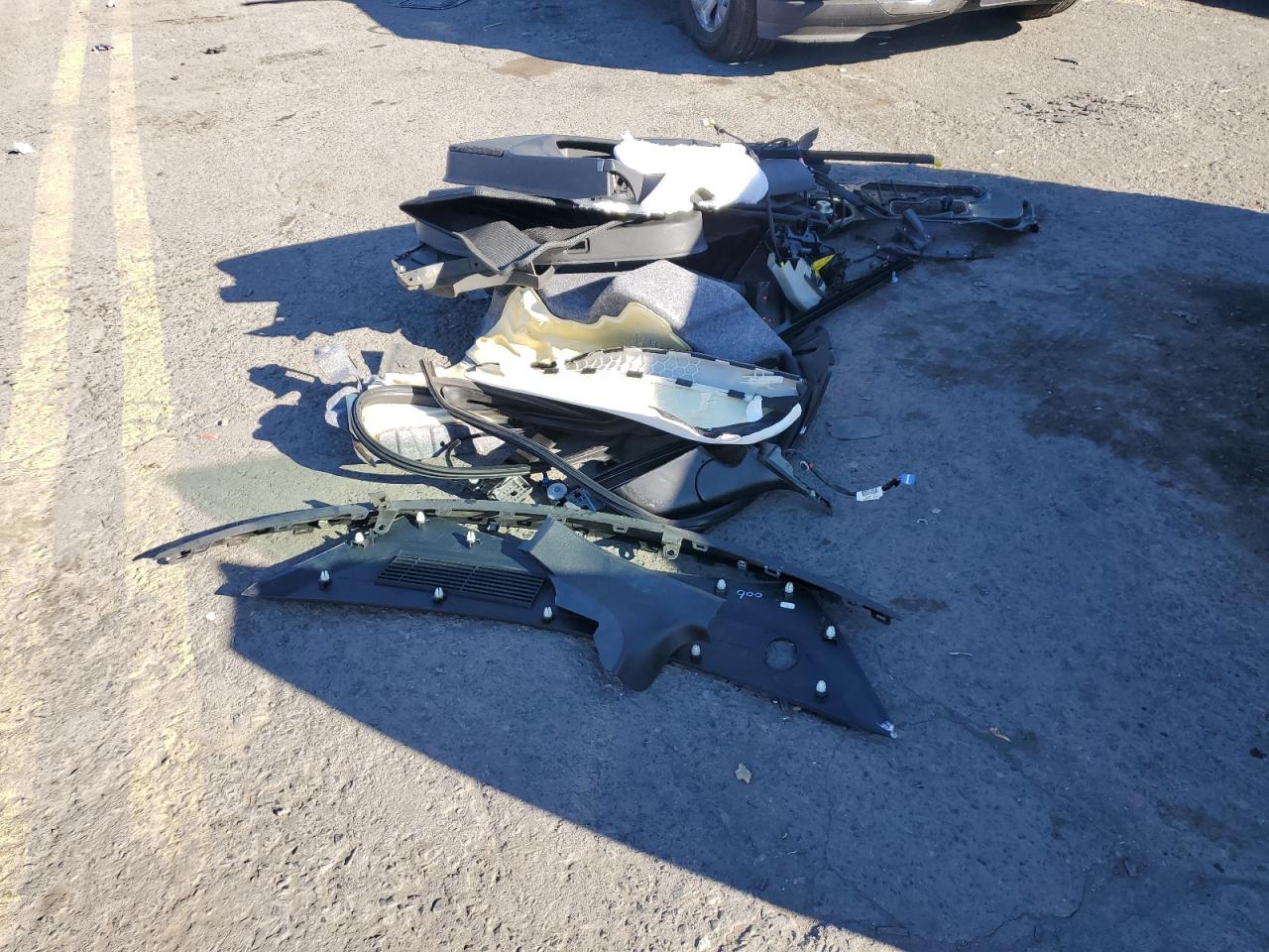 Lot #2986908824 2022 TESLA MODEL 3