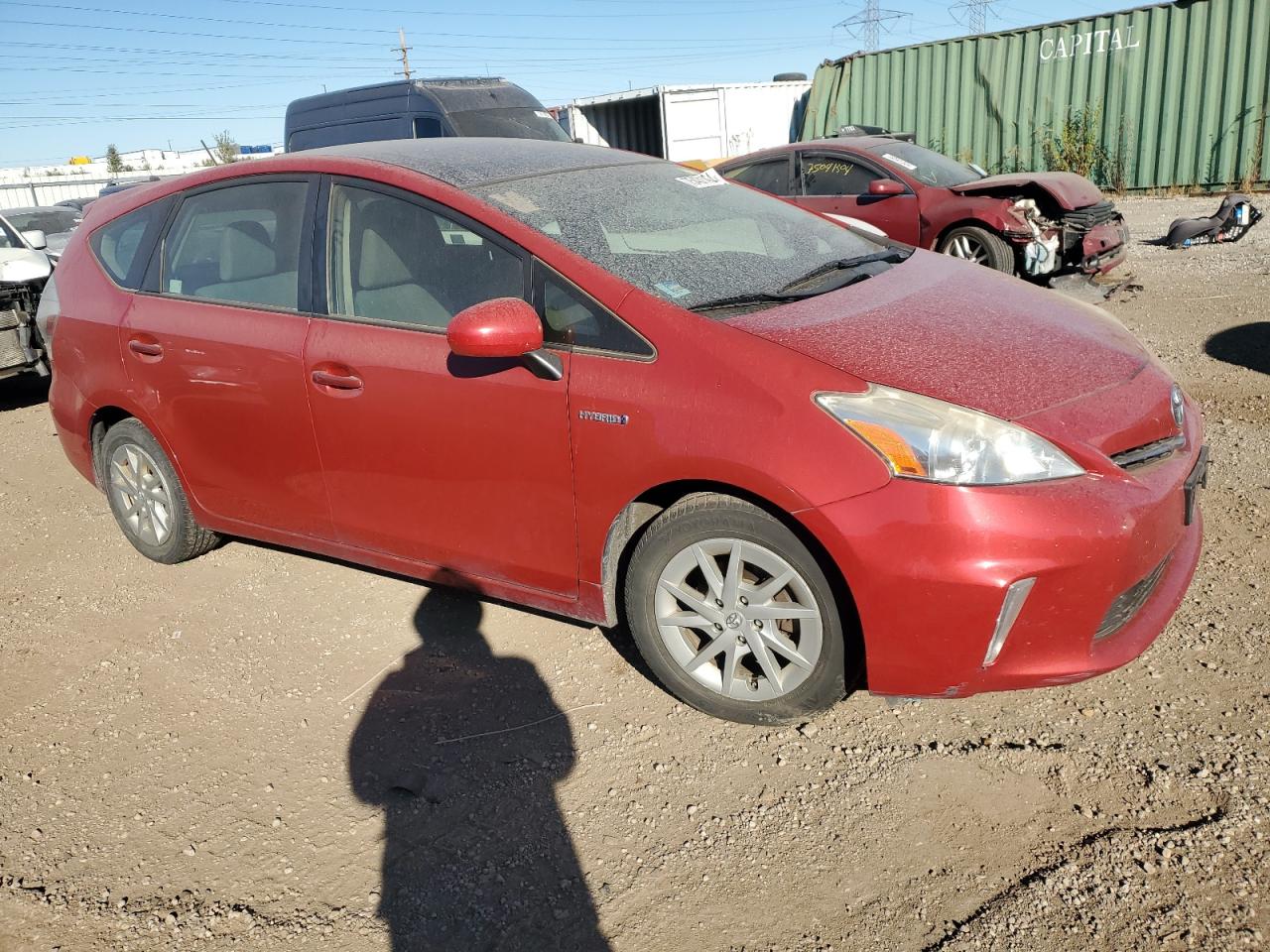 Lot #2952620168 2014 TOYOTA PRIUS V