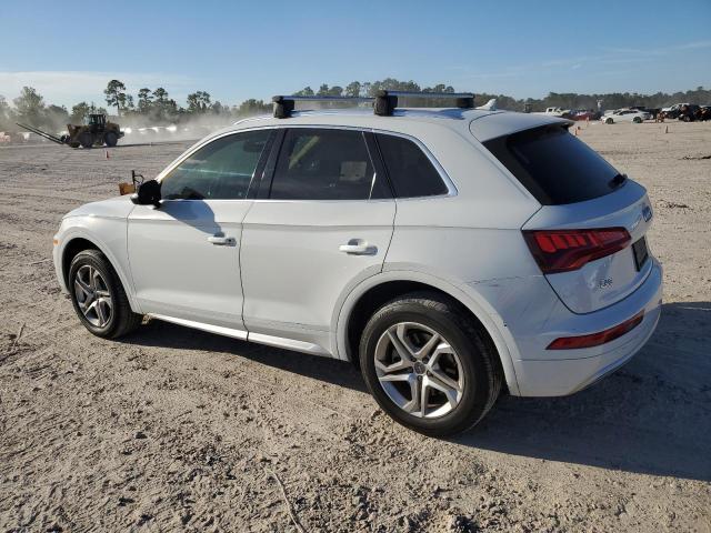 AUDI Q5 PREMIUM 2019 white  gas WA1ANAFY8K2118596 photo #3