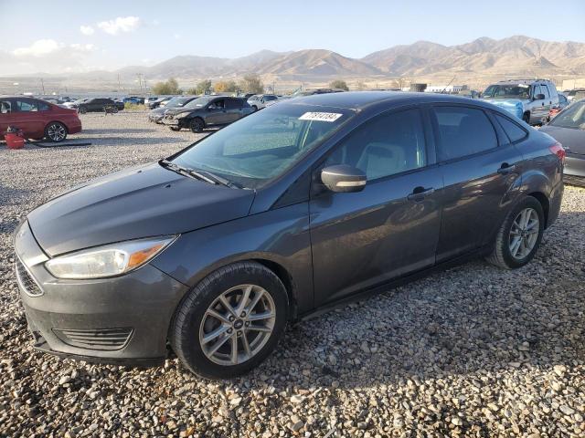 FORD FOCUS SE 2018 gray  gas 1FADP3F22JL303570 photo #1