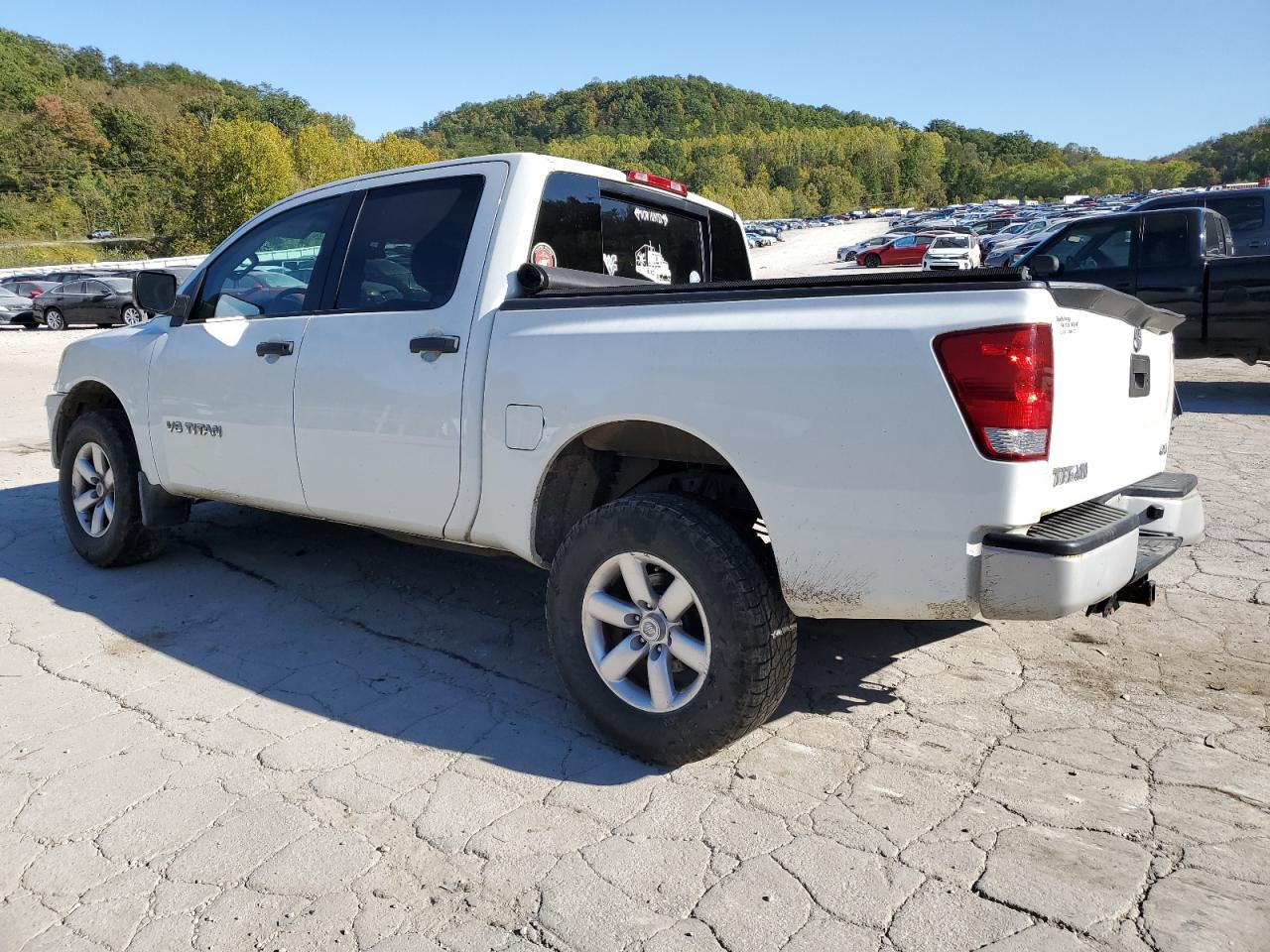 Lot #2952886765 2015 NISSAN TITAN S