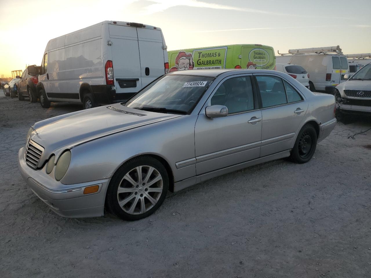 Lot #2928401791 2002 MERCEDES-BENZ E 320