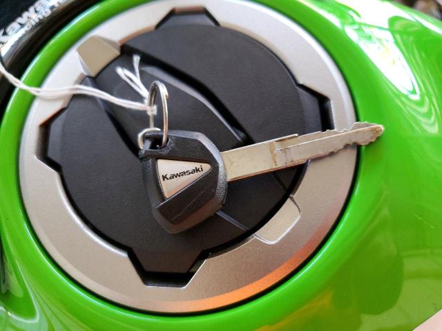 2018 KAWASAKI EX650 F - JKAEXEK18JDA13090