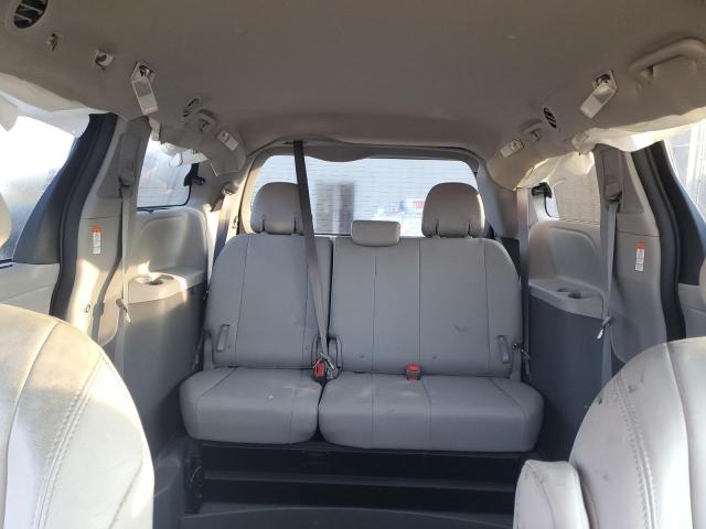 2020 TOYOTA SIENNA XLE - 5TDYZ3DC9LS030890