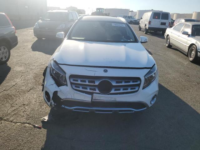 VIN WDCTG4GB5KJ581333 2019 MERCEDES-BENZ GLA-CLASS no.5