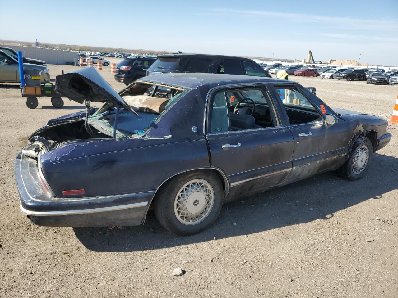 Lot #2976426006 1996 BUICK PARK AVENU