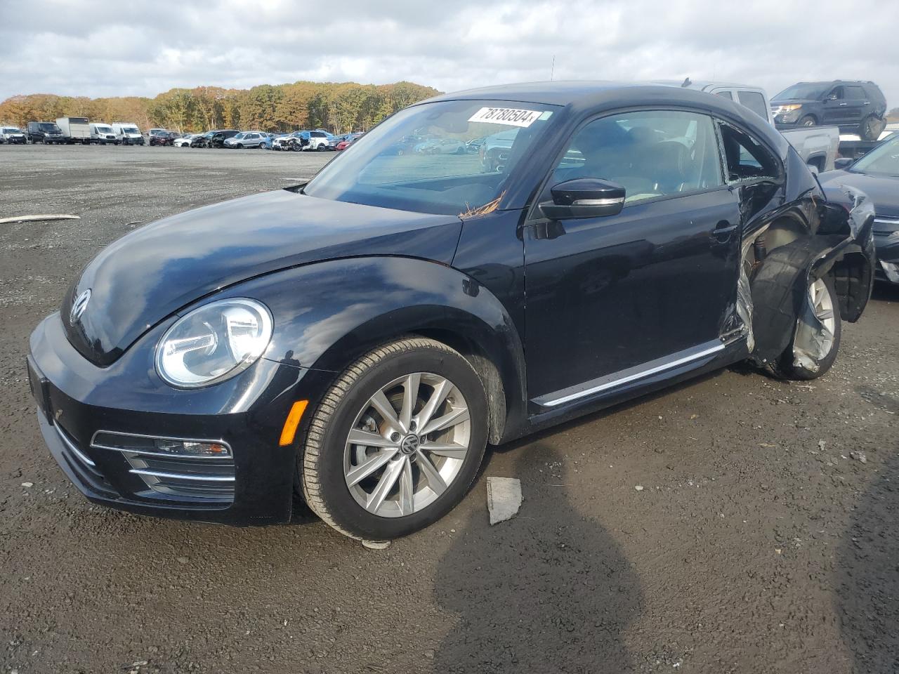 3VWJ17AT0HM629122 VOLKSWAGEN BEETLE SE 2017