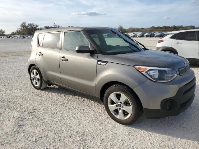 VIN KNDJN2A25H7498250 2017 KIA Soul no.4