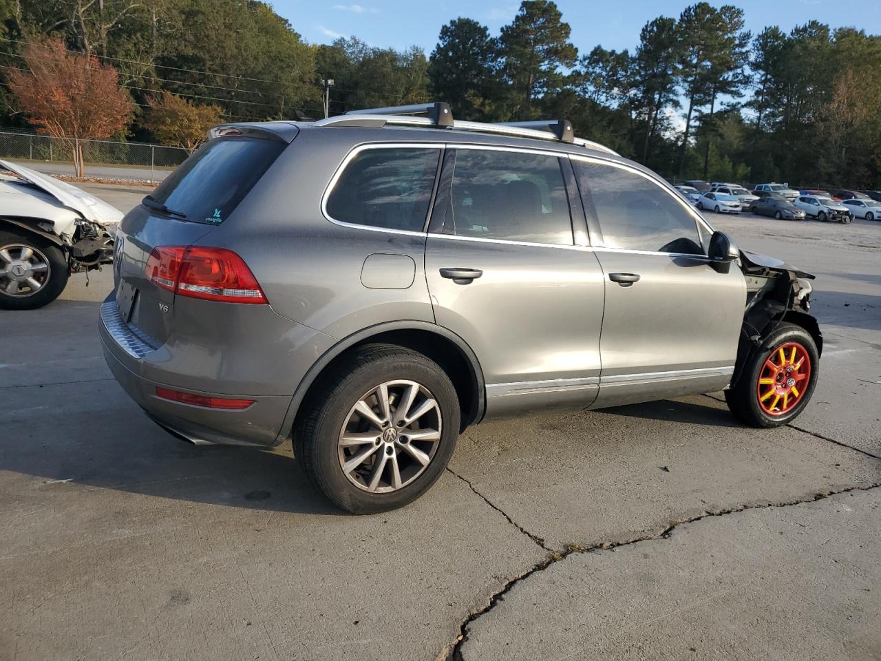 Lot #2979142998 2014 VOLKSWAGEN TOUAREG V6