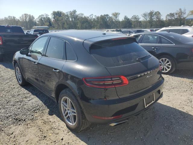 VIN WP1AA2A51HLB01953 2017 Porsche Macan no.2