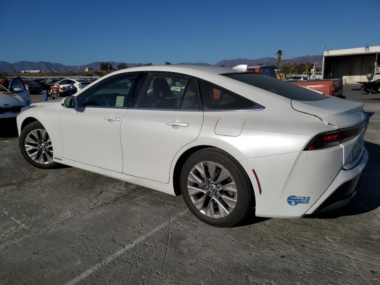 Lot #3024483536 2021 TOYOTA MIRAI XLE