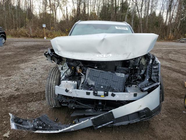 2024 KIA EV9 WIND KNDAFFS57R6049852