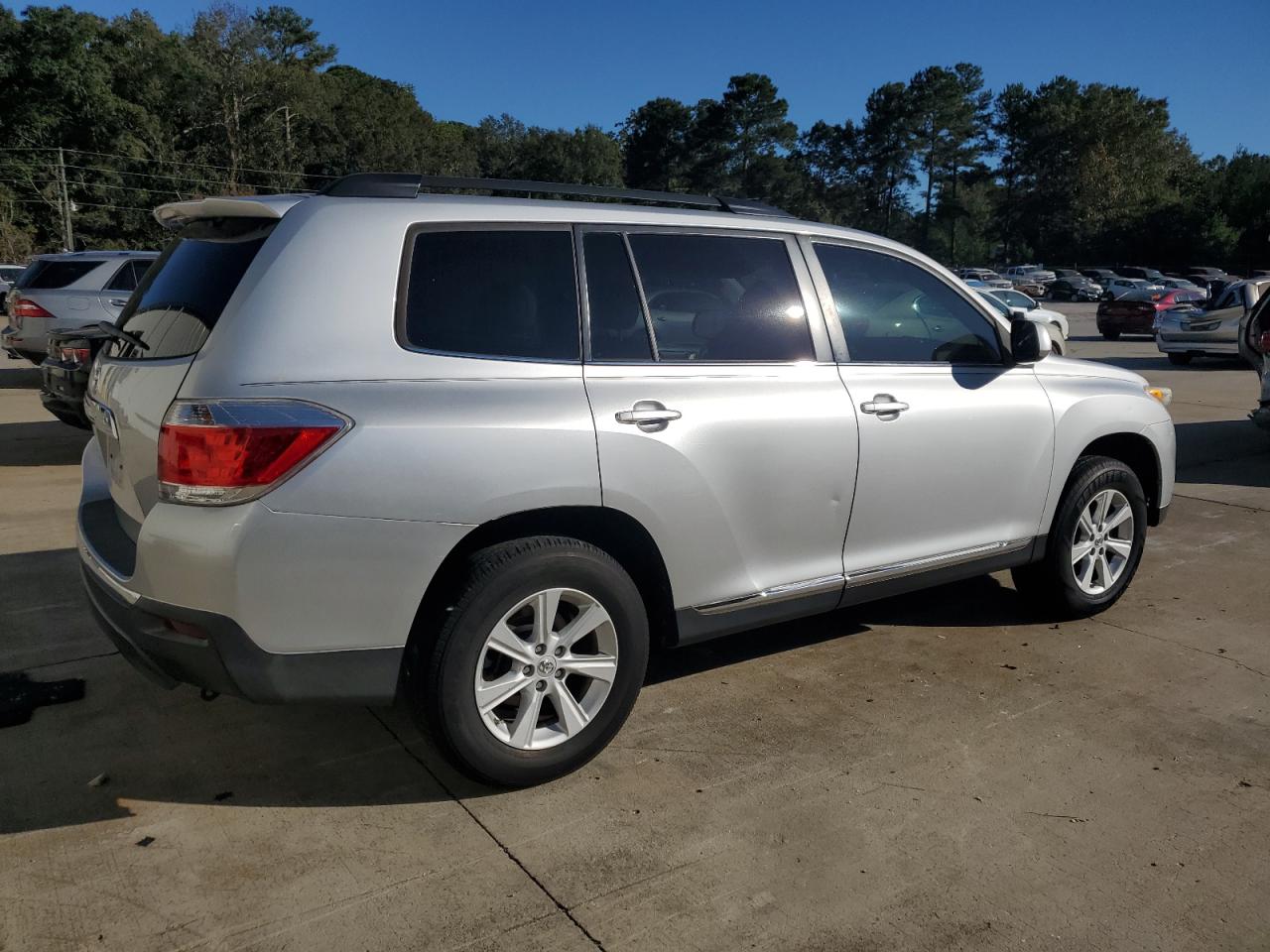 Lot #2938094949 2013 TOYOTA HIGHLANDER