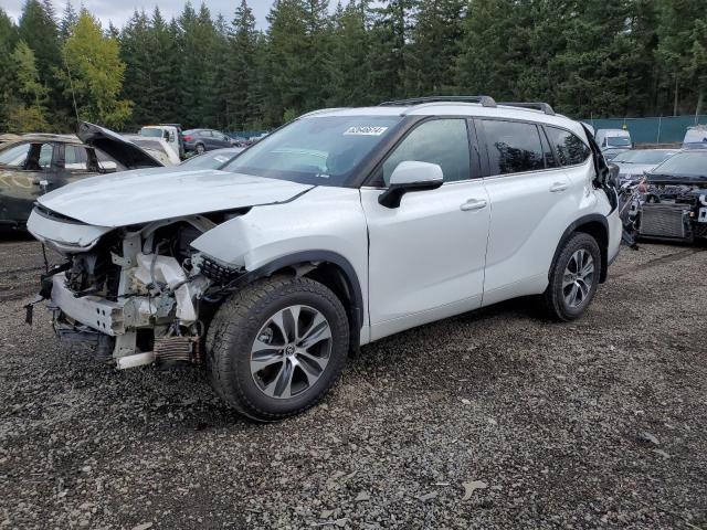 VIN 5TDHZRBH4NS239331 2022 Toyota Highlander, Xle no.1