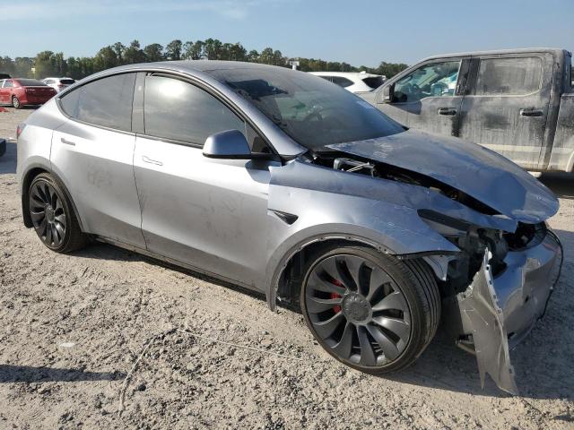 2024 TESLA MODEL Y - 7SAYGDEF7RA302354