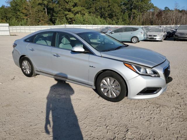 2017 HYUNDAI SONATA HYB - KMHE24L31HA063140