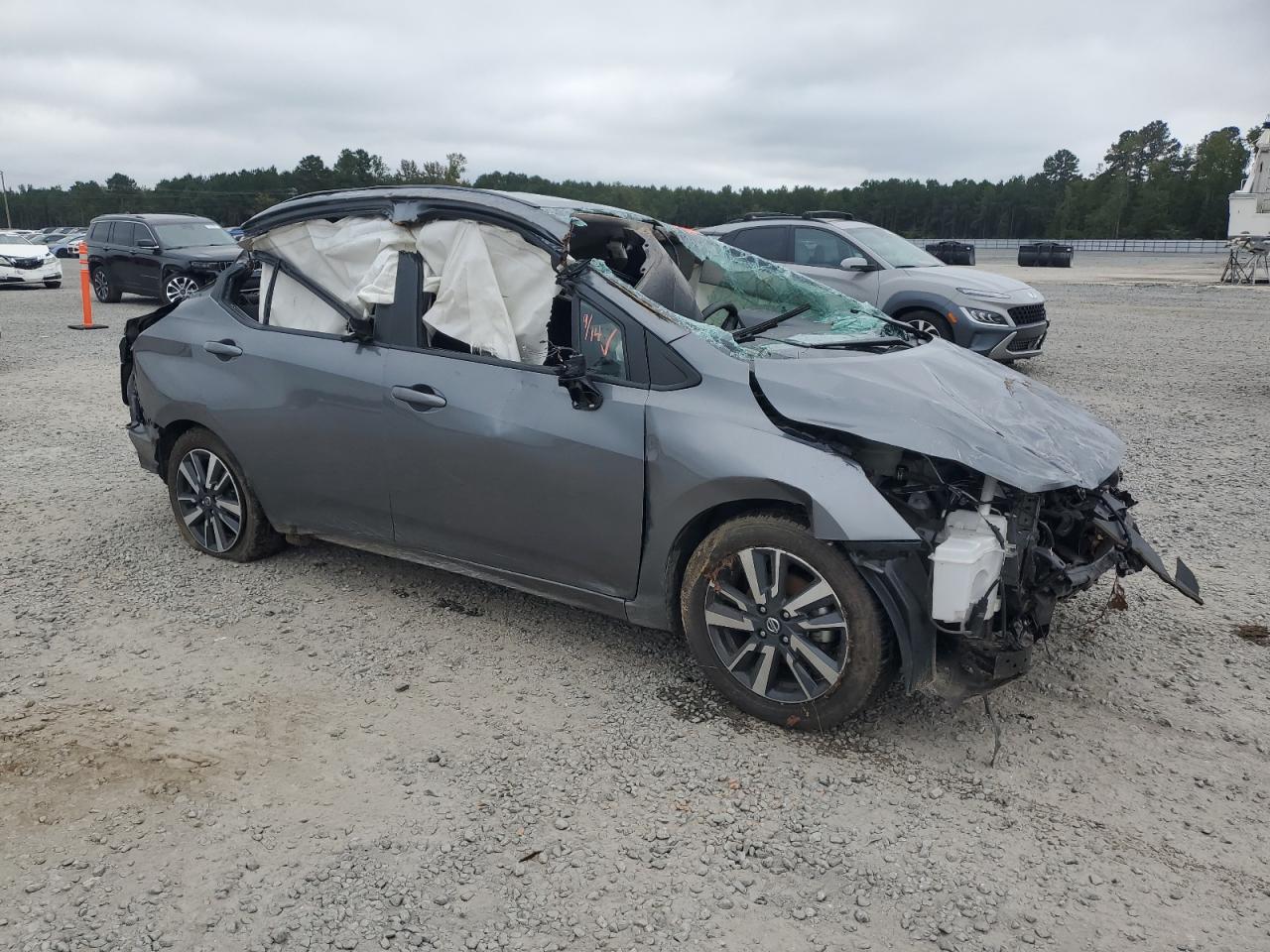 Lot #2952963433 2021 NISSAN VERSA SV